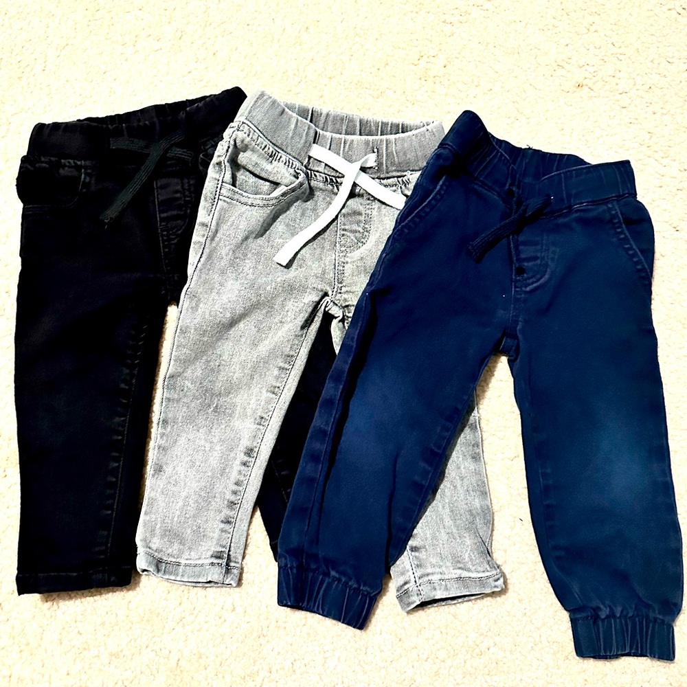 Little Bipsy size 12-18 month jeans. 3 pairs